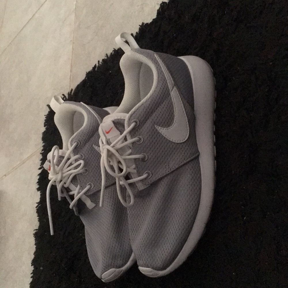 Nike roshe - Picture 2 of 3